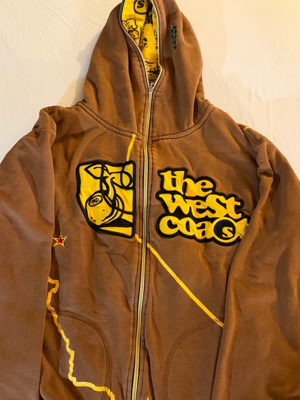 SEEDLESS: pre-owned Brown & Yellow Zip-Up Hoodie - Picture 4 of 10